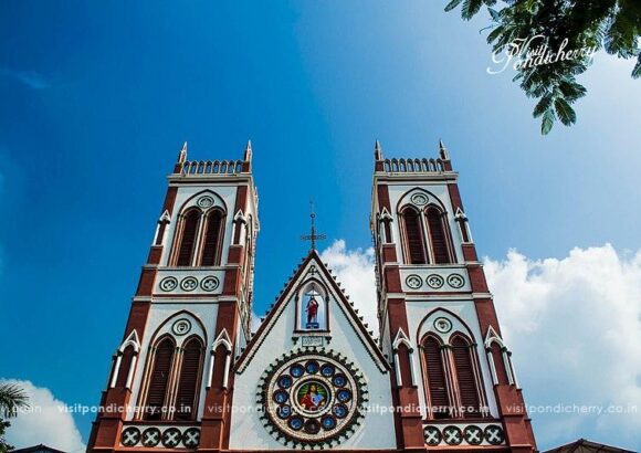 Sacred Heart Basilica Pondicherry – Amazing Gothic Church & Spiritual Landmark