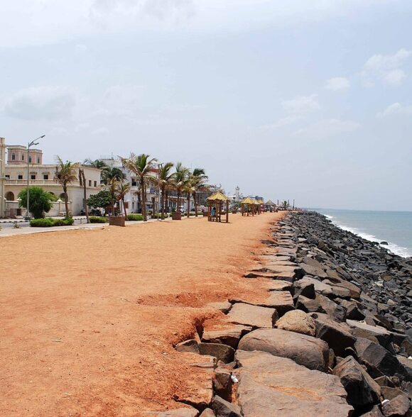 Promenade Beach Pondicherry scenic seaside walkway in White Town