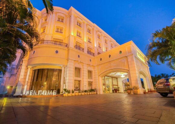 Discover the Beauty of Pondicherry While Enjoying a Luxury Stay at Hotel Le Royal Park