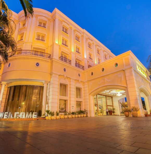 Discover the Beauty of Pondicherry While Enjoying a Luxury Stay at Hotel Le Royal Park